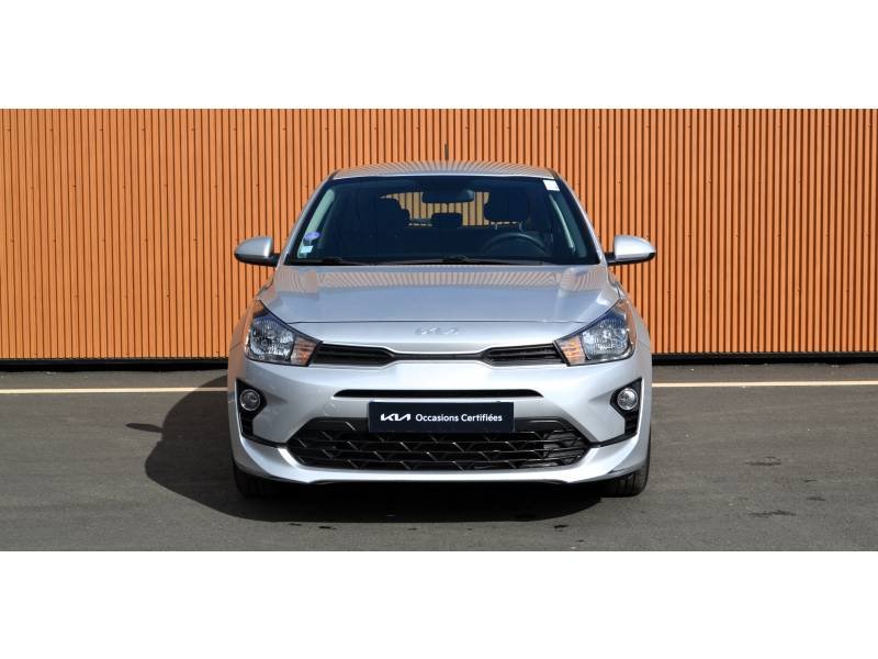Kia Rio - Photo 2