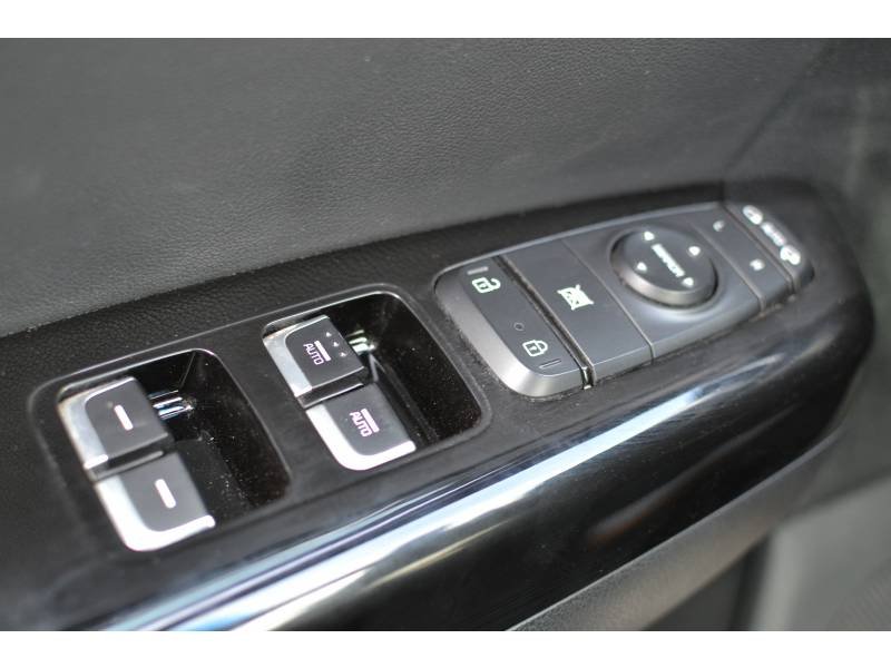 Kia Sportage - Photo 23