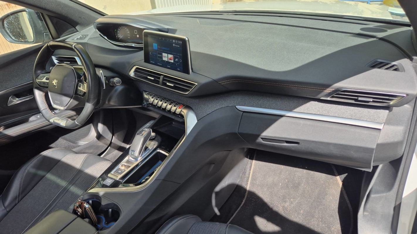 Peugeot 3008 - Photo 10