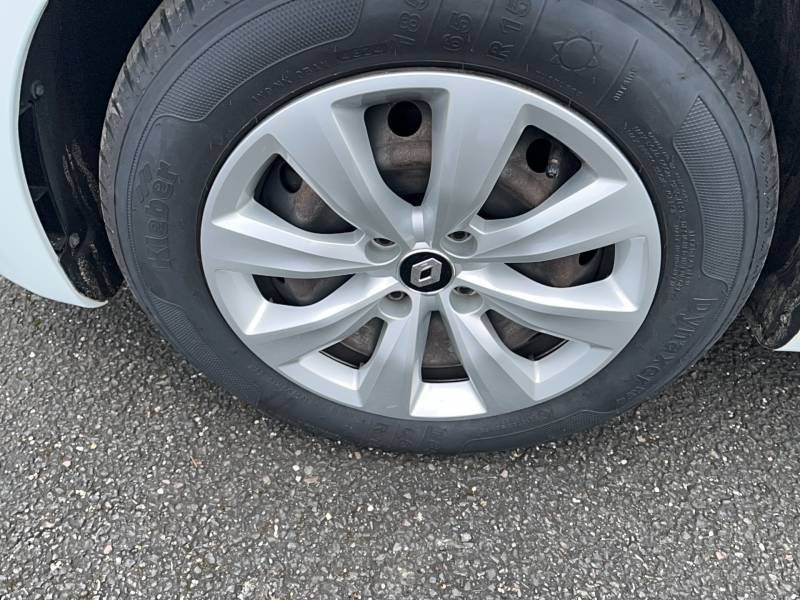 Renault Clio - Photo 15