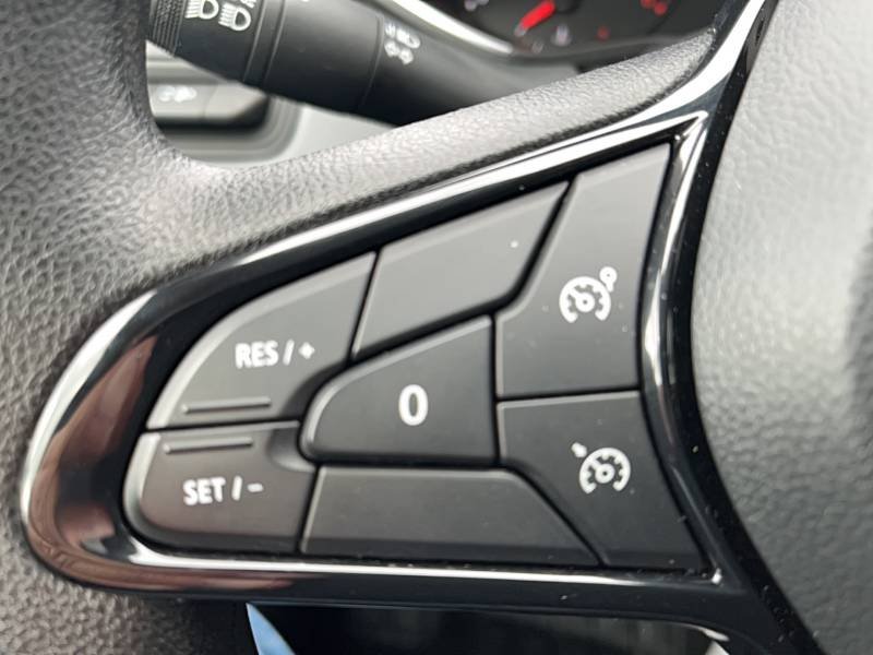 Renault Clio - Photo 23