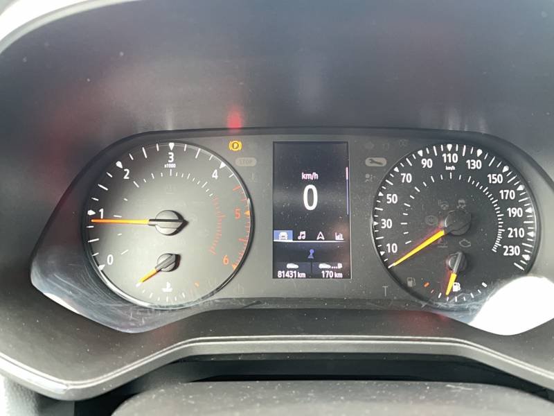 Renault Clio - Photo 24