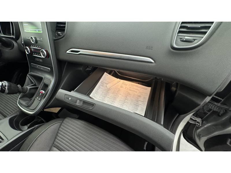 Renault Scénic - Photo 12
