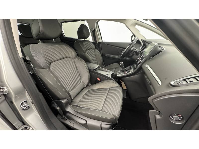Renault Scénic - Photo 14