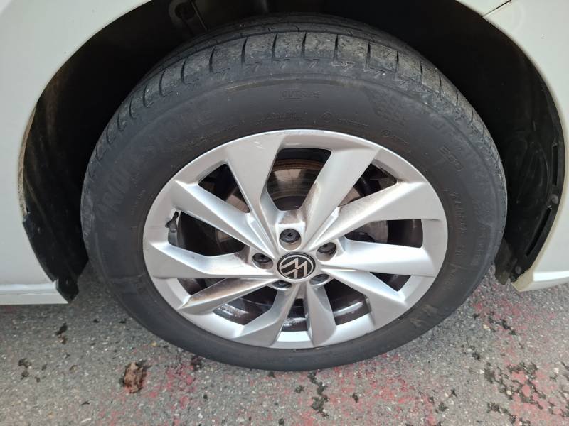 Volkswagen Polo - Photo 31