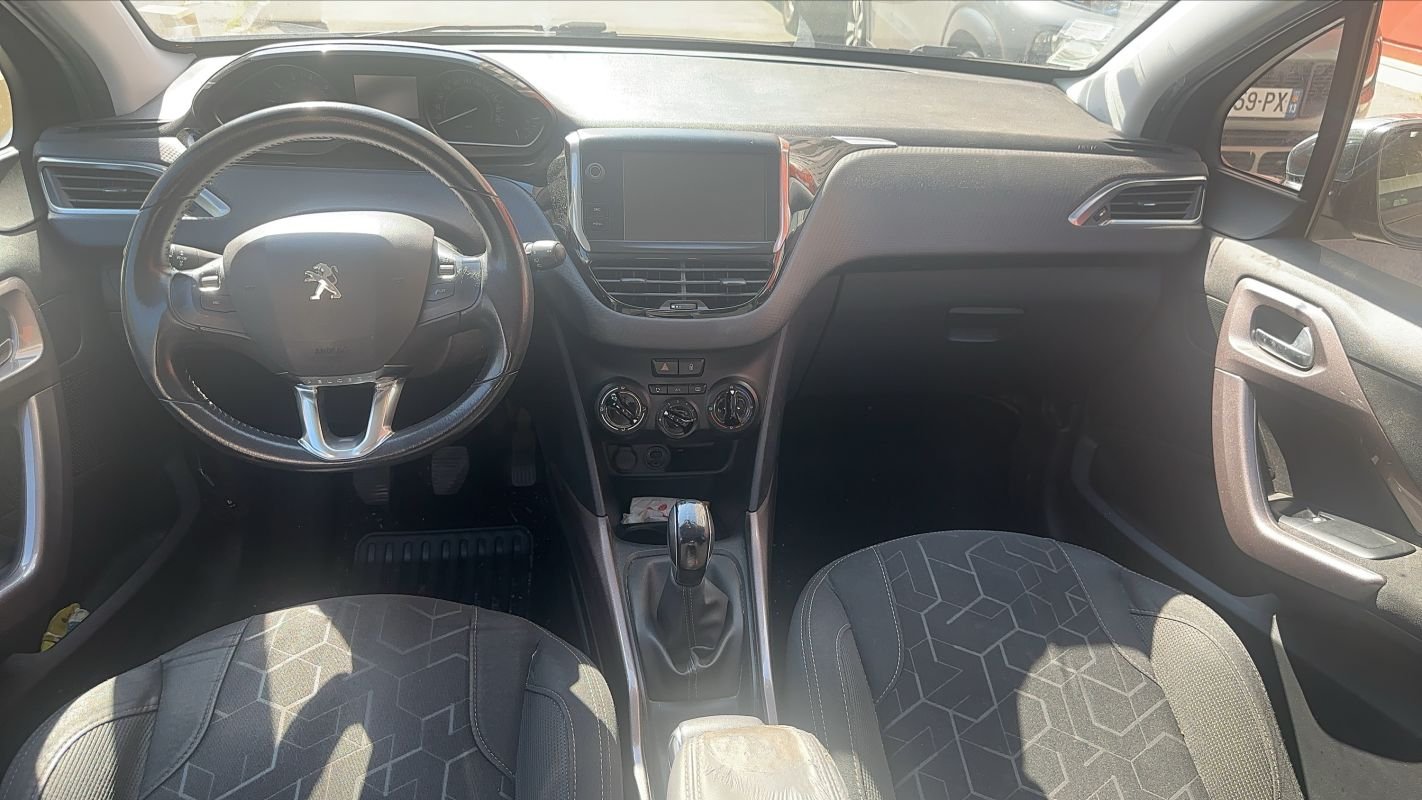 Peugeot 2008 - Photo 11
