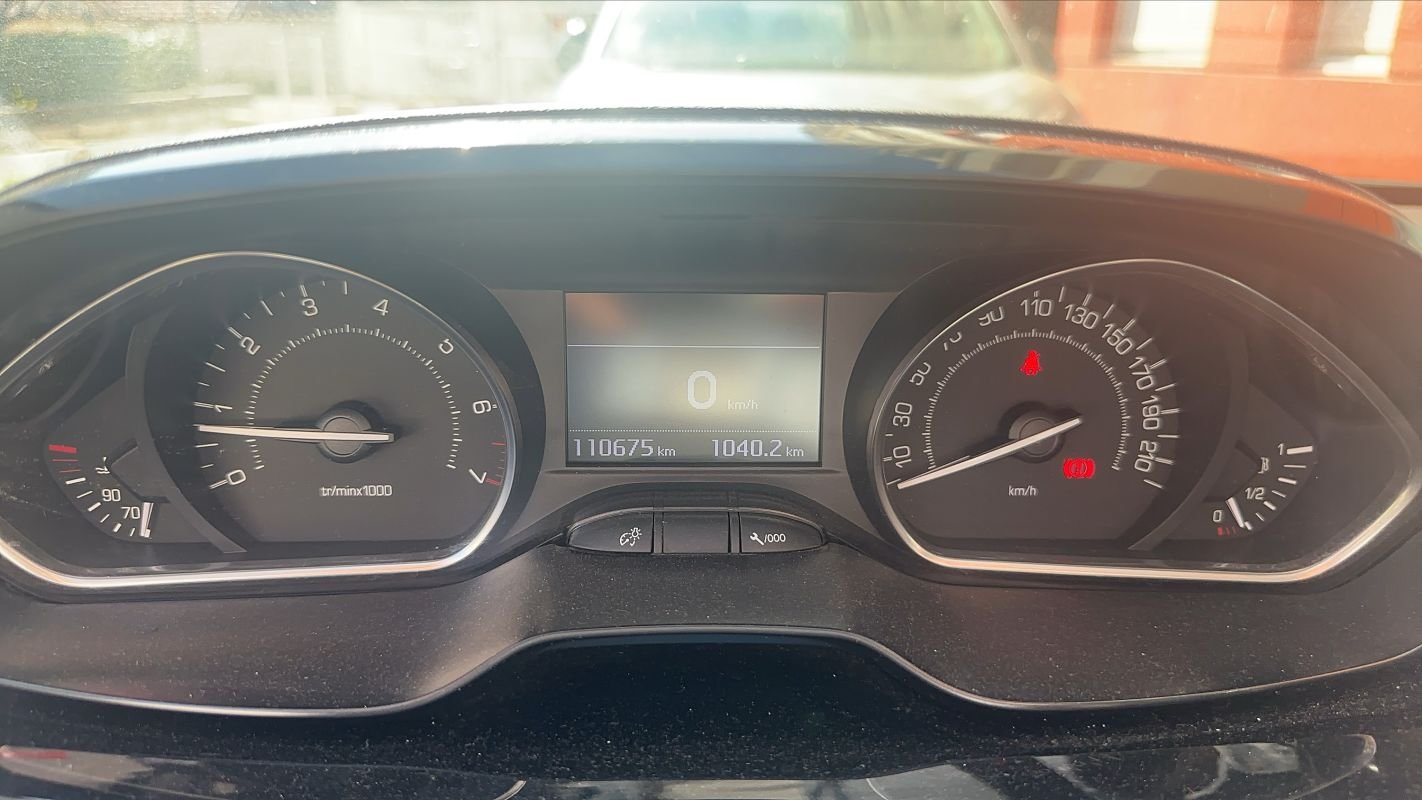 Peugeot 2008 - Photo 12