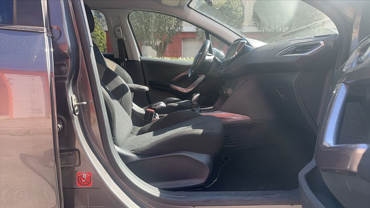 Peugeot 2008 - Photo 27