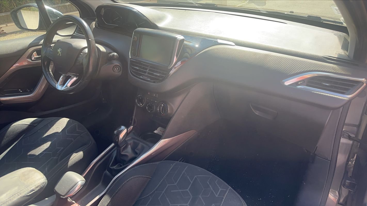 Peugeot 2008 - Photo 10