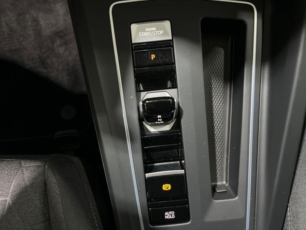 Volkswagen Golf - Photo 11