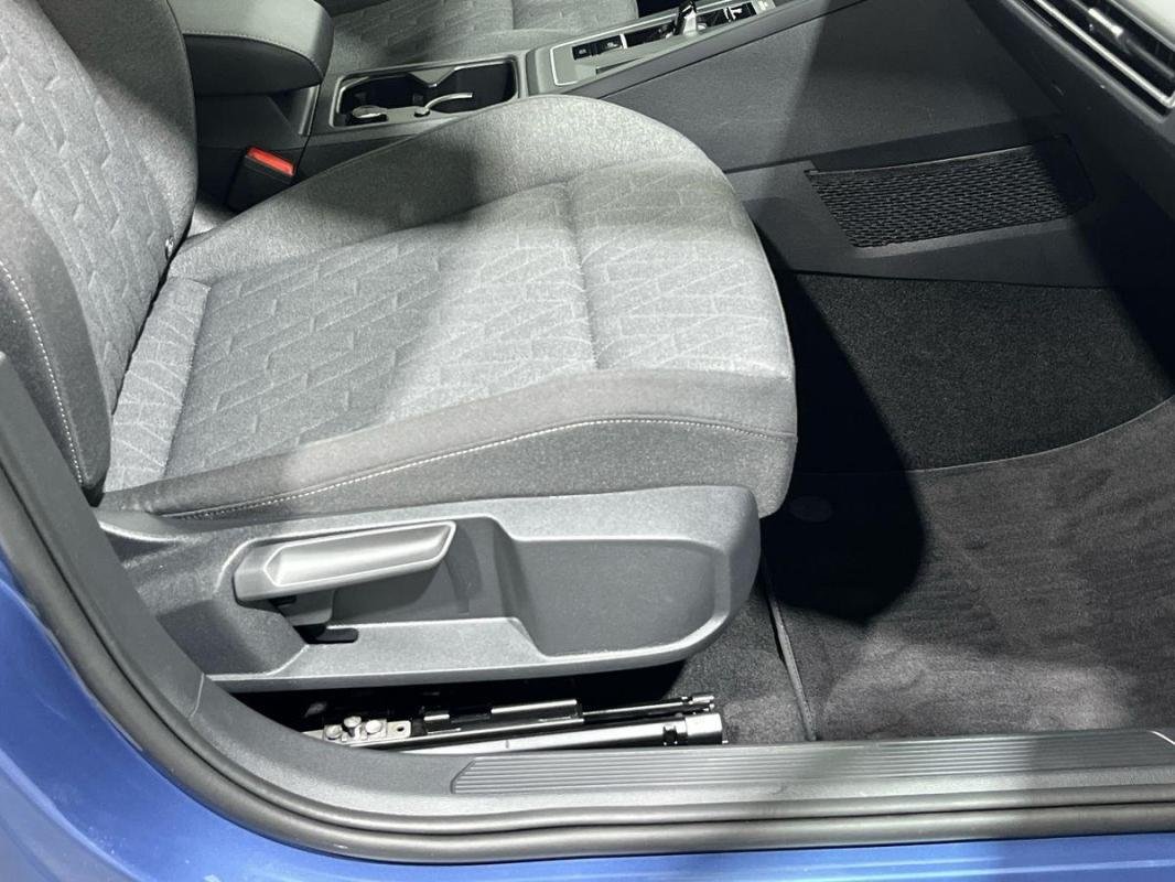Volkswagen Golf - Photo 14