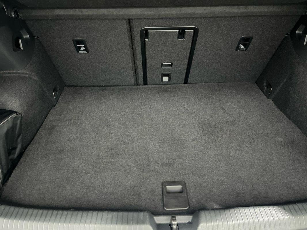 Volkswagen Golf - Photo 31