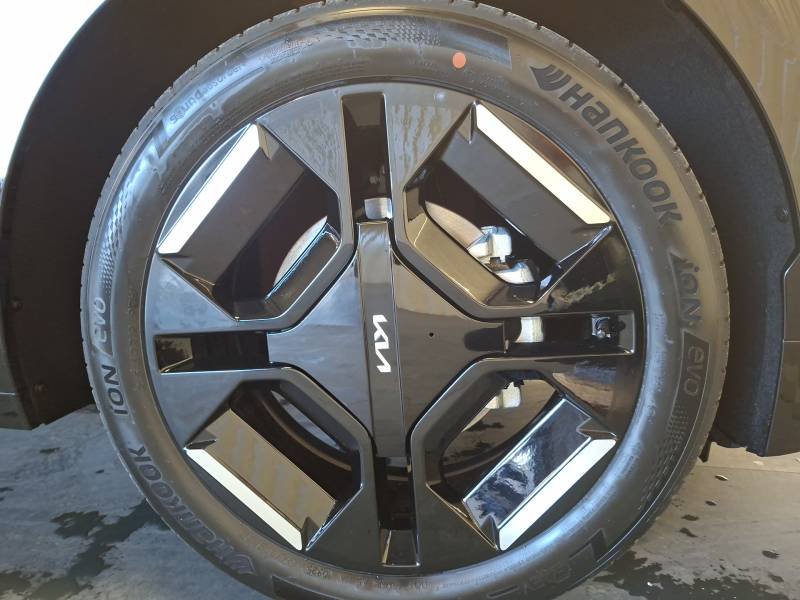 Kia EV3 - Photo 16