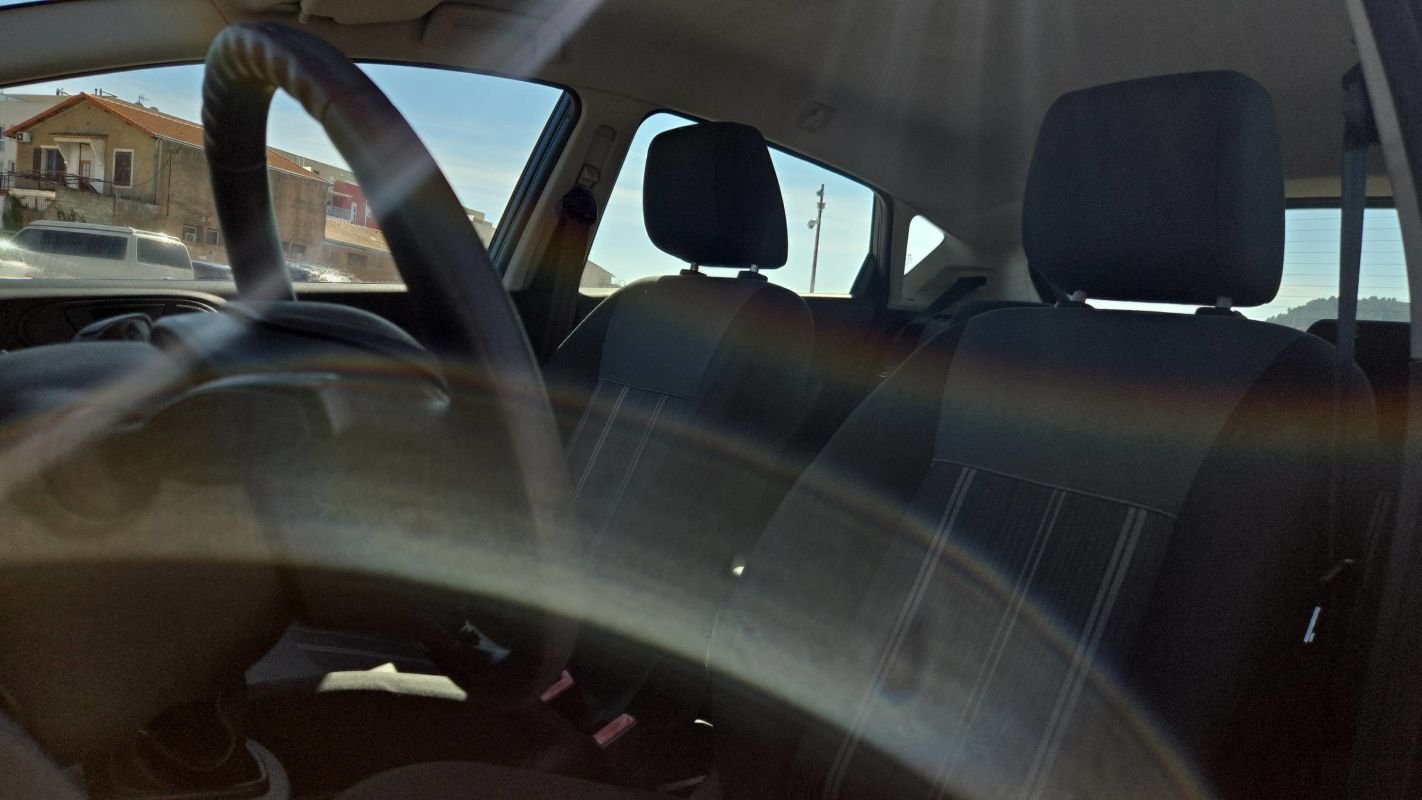 Ford Fiesta - Photo 25