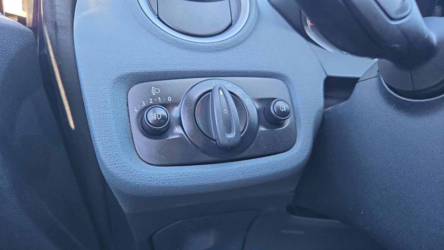 Ford Fiesta - Photo 26
