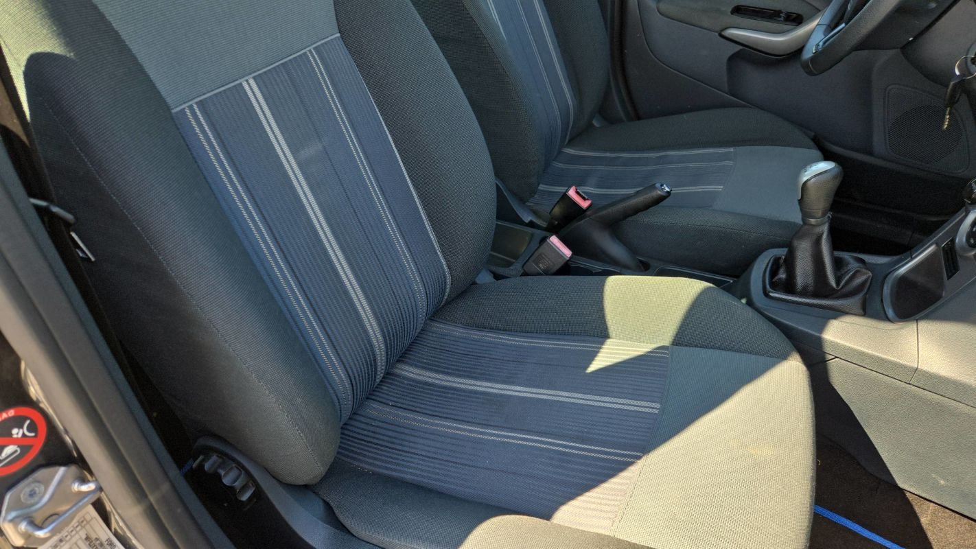 Ford Fiesta - Photo 29