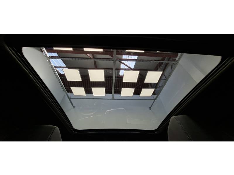 Peugeot 208 - Photo 22