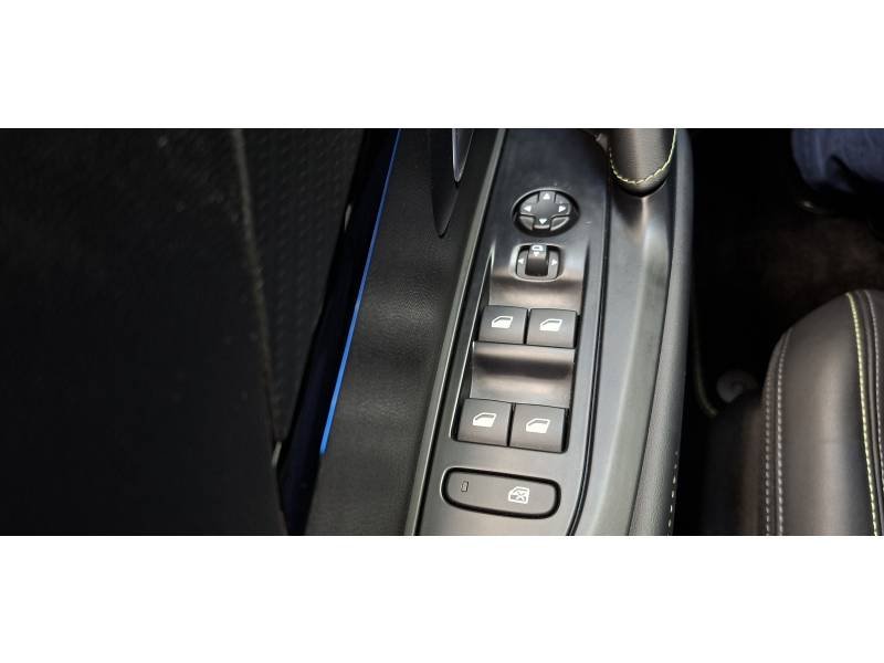 Peugeot 208 - Photo 29