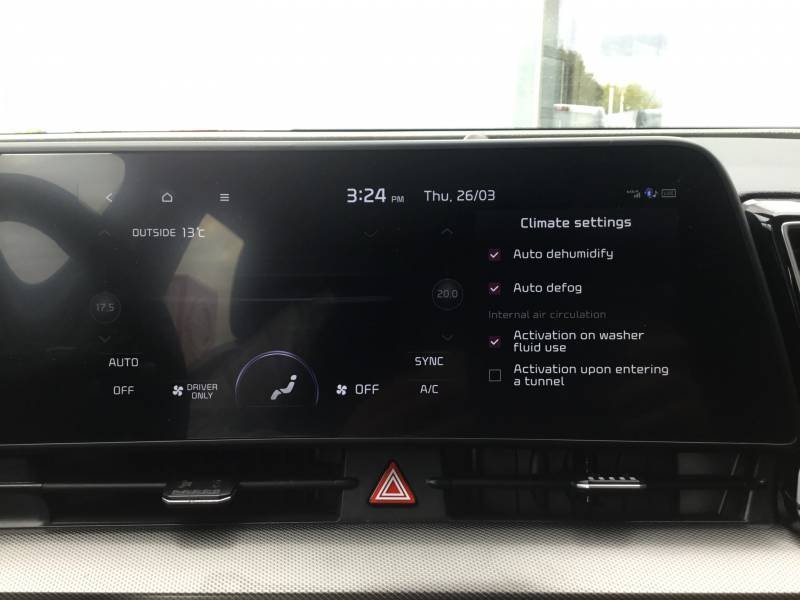 Kia Sportage - Photo 24