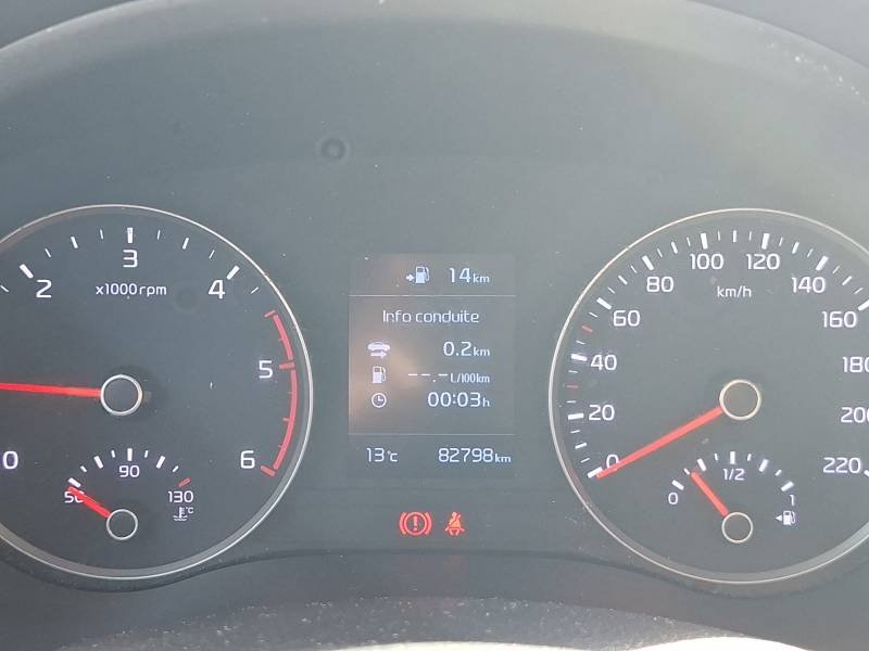 Kia Stonic - Photo 28