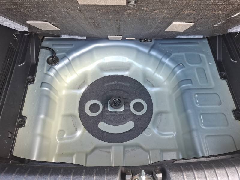 Kia Stonic - Photo 36