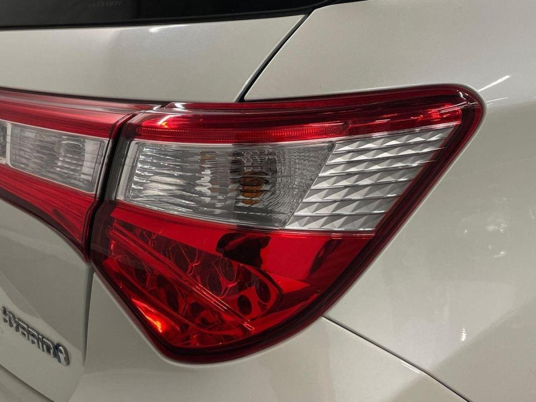 Toyota Yaris - Photo 30