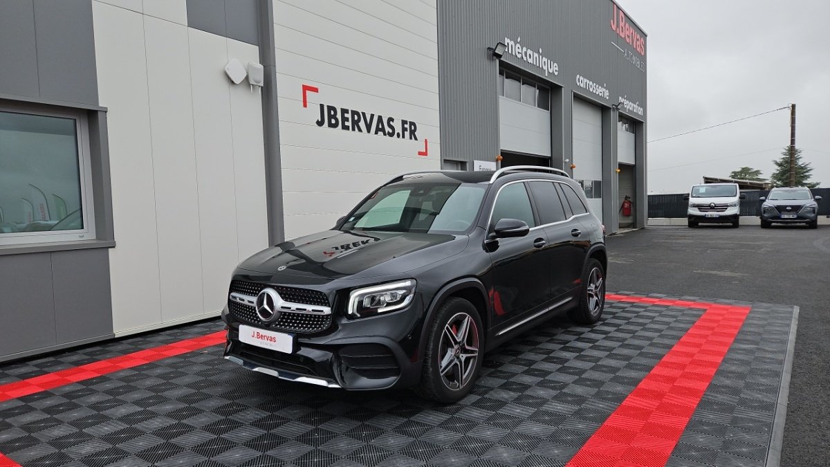 Mercedes GLB