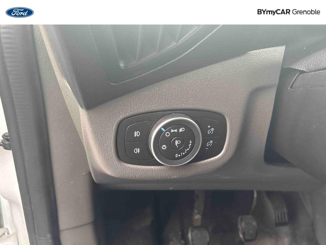 Ford Transit Connect - Photo 15