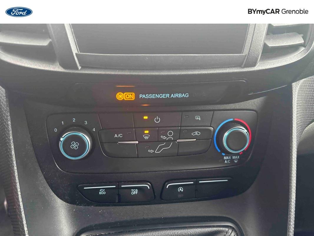 Ford Transit Connect - Photo 16