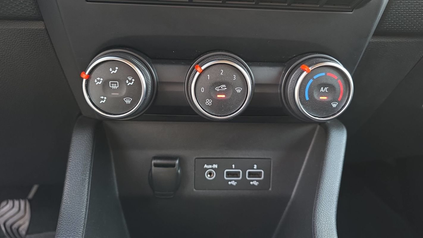 Renault Clio - Photo 13
