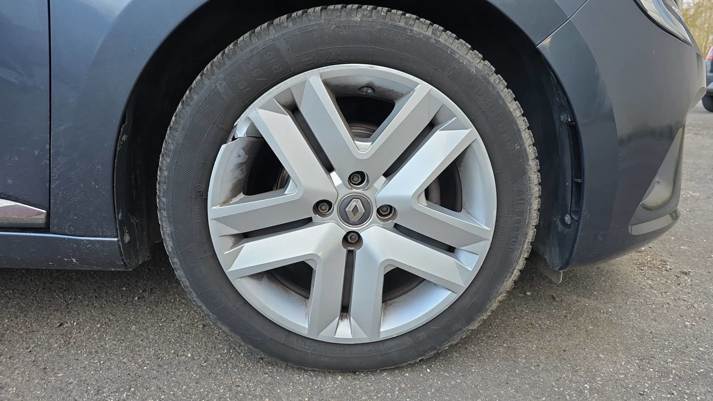 Renault Clio - Photo 17