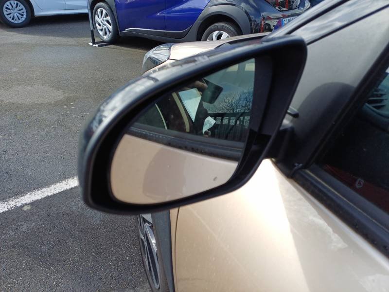 Toyota aygo x - Photo 12