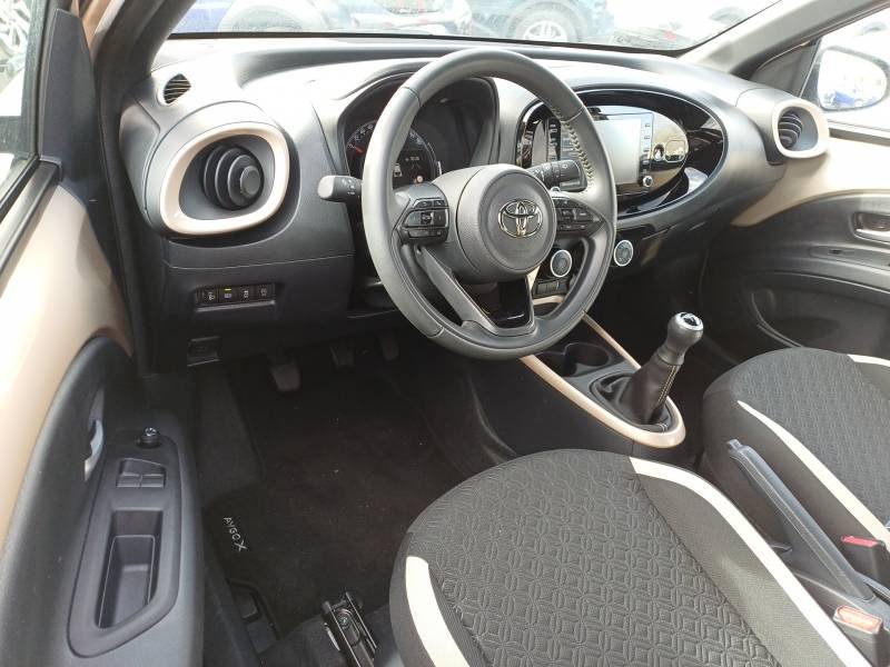 Toyota aygo x - Photo 19