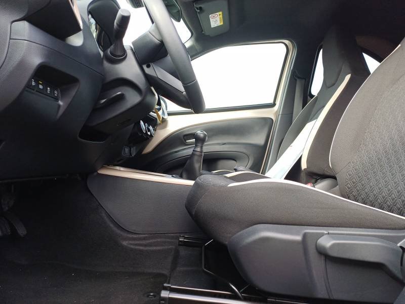Toyota aygo x - Photo 27