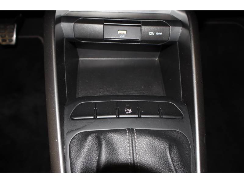 Kia Stonic - Photo 22