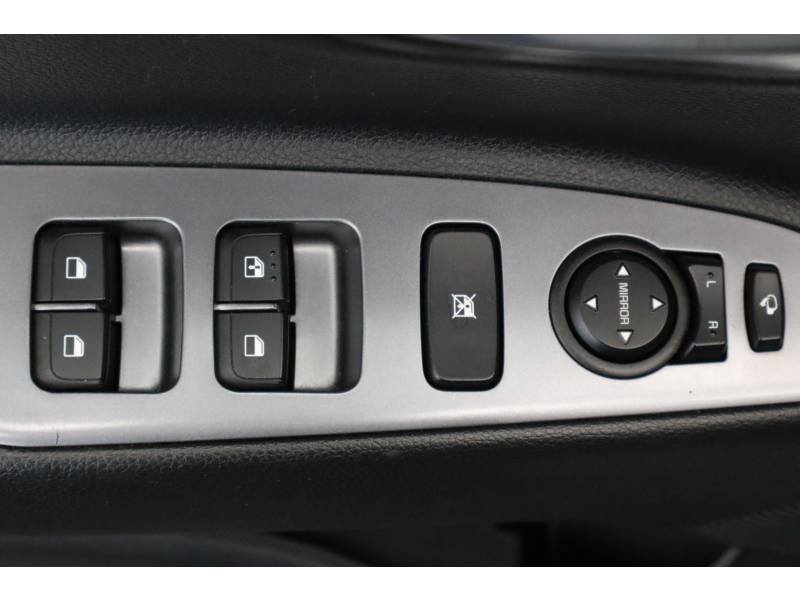 Kia Stonic - Photo 27