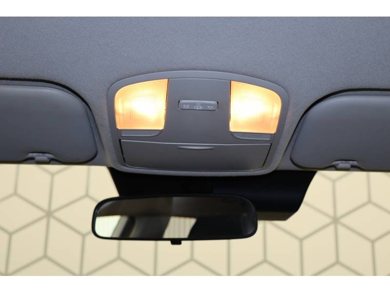 Kia Stonic - Photo 36