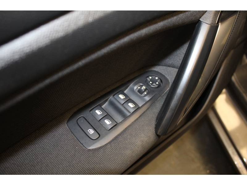 Peugeot 308 - Photo 24