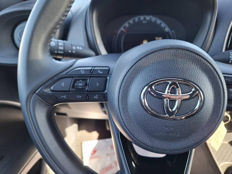Toyota aygo x - Photo 16