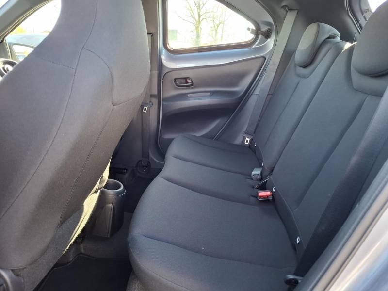 Toyota aygo x - Photo 31