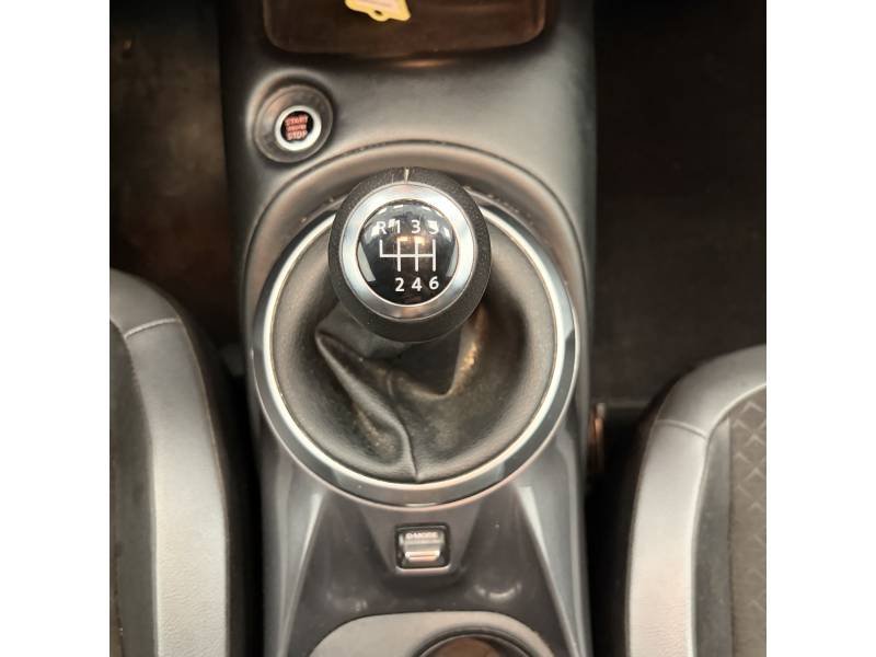Nissan Juke - Photo 21