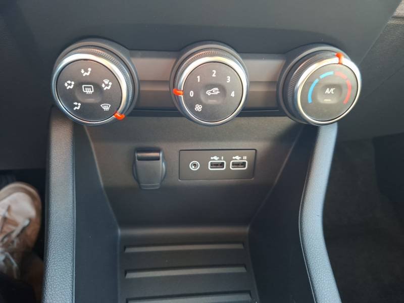 Renault Clio - Photo 21