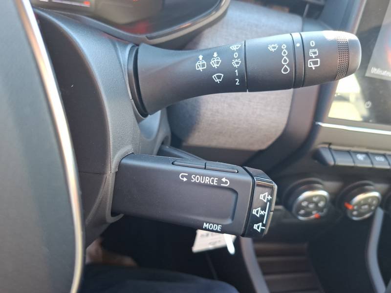 Renault Clio - Photo 25