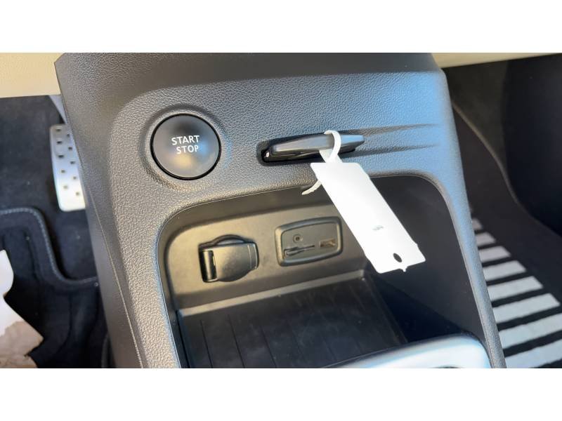 Renault Captur - Photo 12