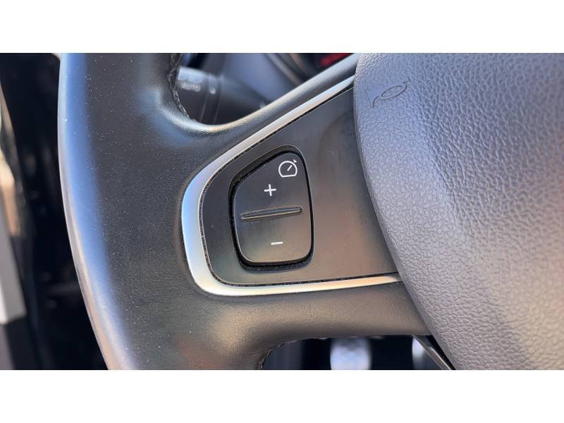 Renault Captur - Photo 22