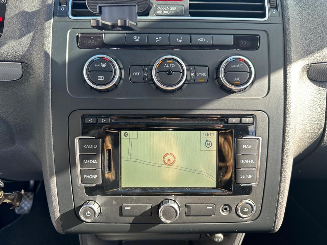 Volkswagen Touran - Photo 12