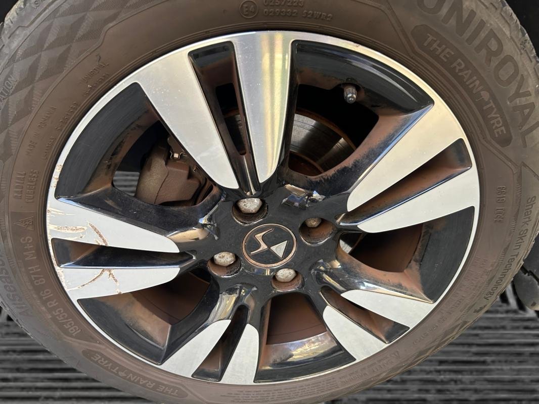 DS DS 3 - Photo 18