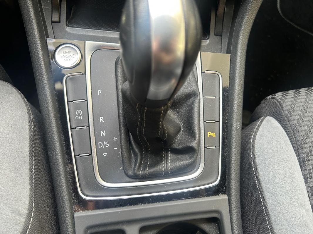 Volkswagen Golf - Photo 13