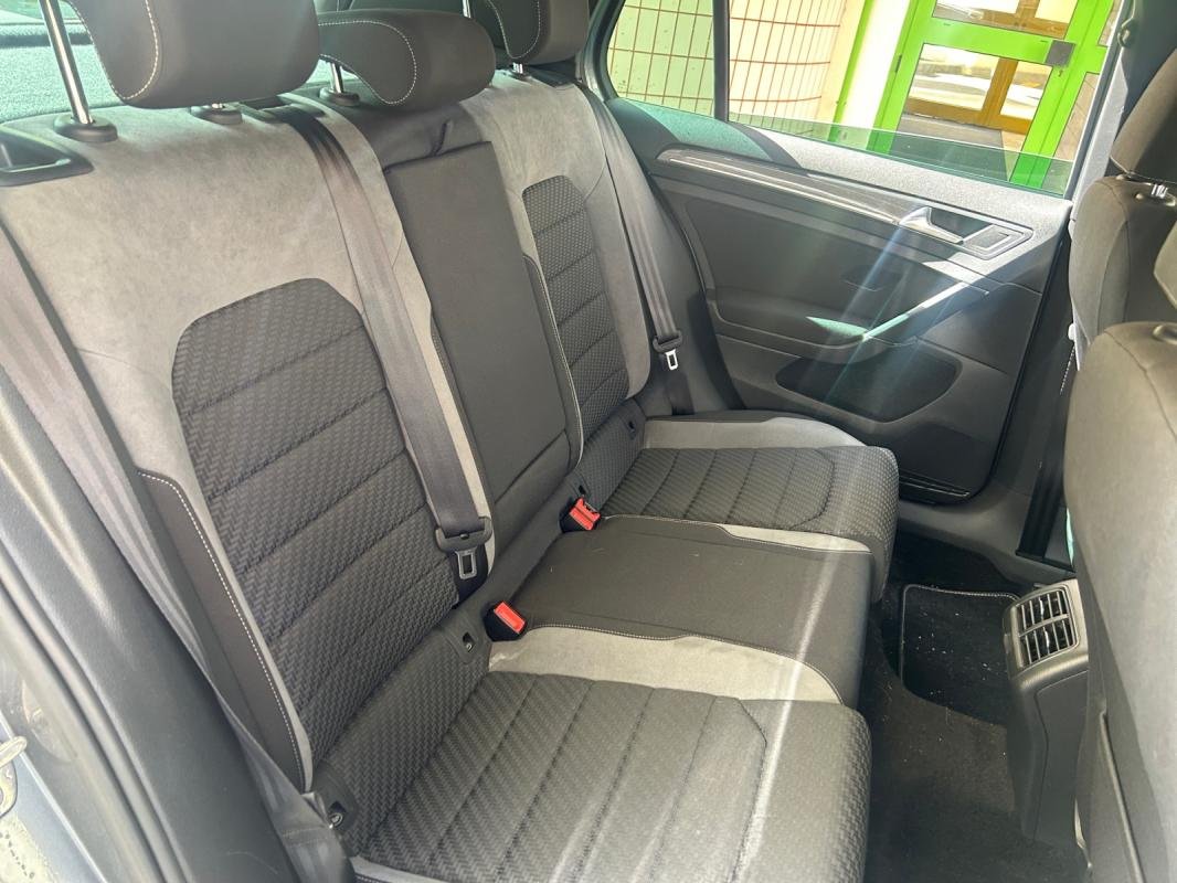 Volkswagen Golf - Photo 16