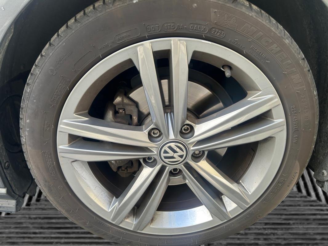 Volkswagen Golf - Photo 18
